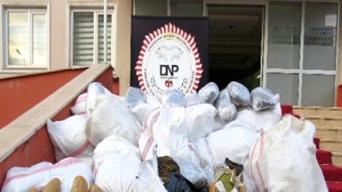Diyarbakır\'da 501 Kilogram Esrar Maddesi Ele Geçirildi