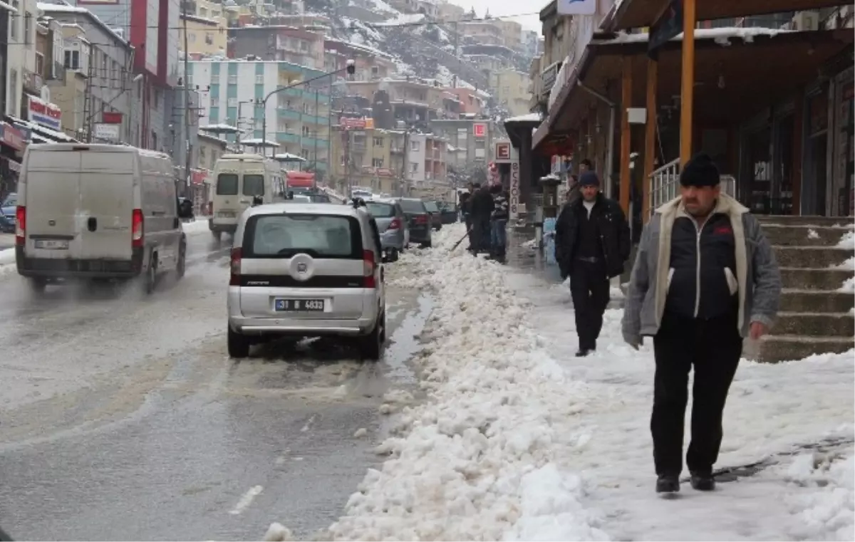 Kar Belen\'i Beyaza Bürüdü