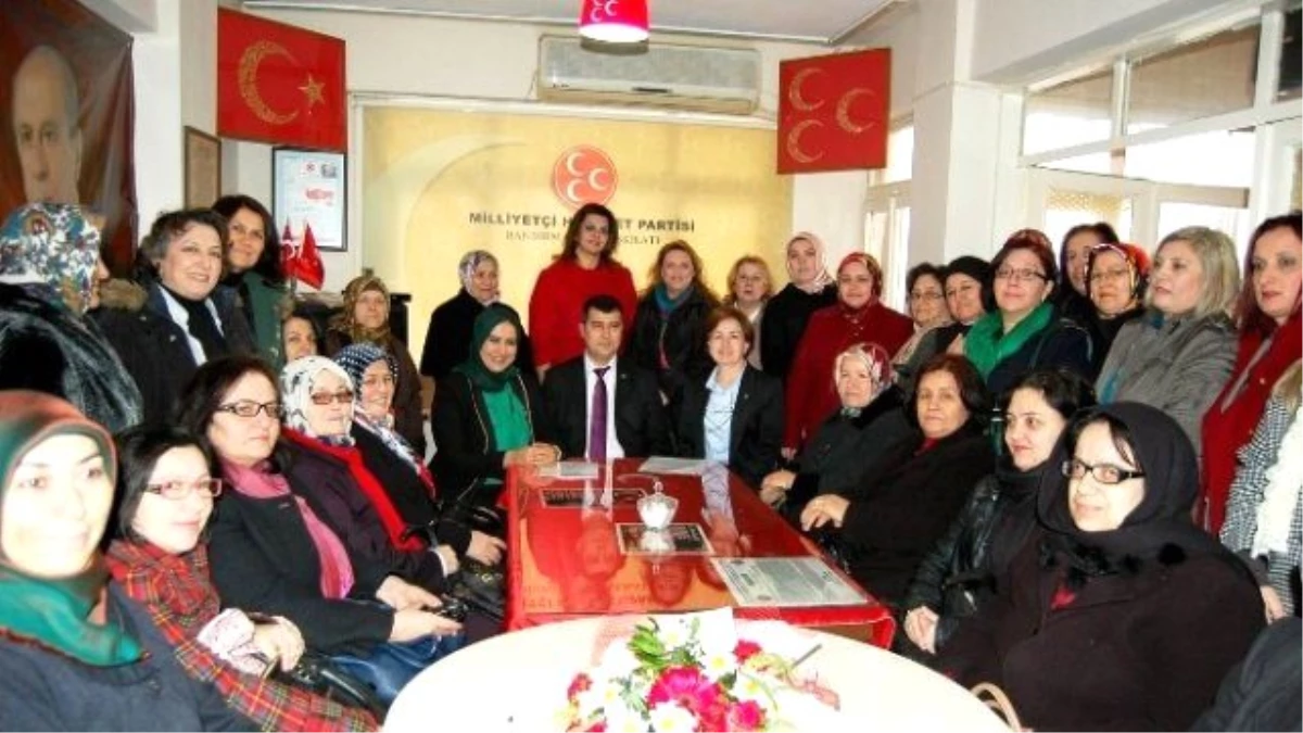 MHP Bandırma Kadın Kolları\'nda Görev Değişikliği
