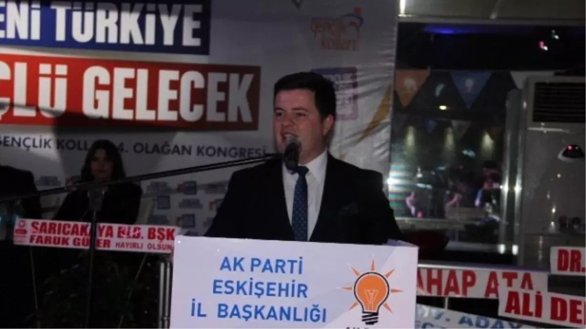 AK Parti İl Gençlik Kolları 4\'üncü Olağan Kongresi Yapıldı