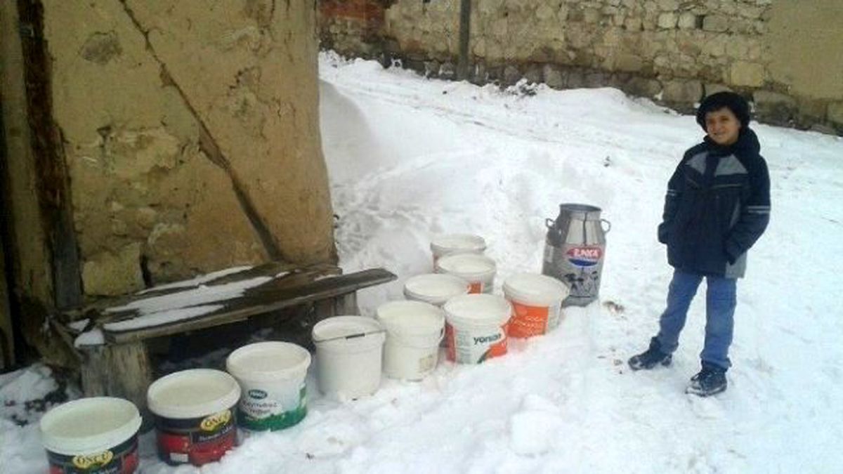 Bir Bardak Süt İçerken Şöyle Bir Düşünün