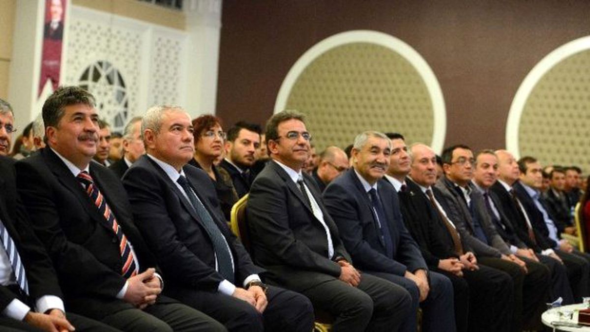 Budak\'a Sanayicilerden Destek
