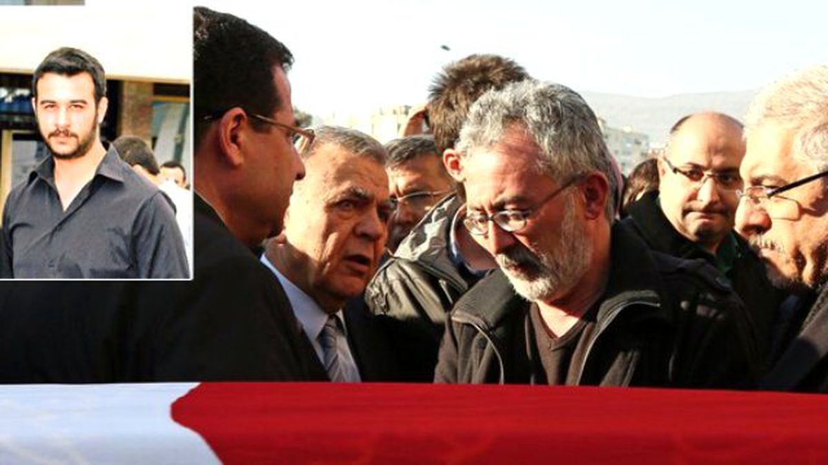 Öldürülen Fırat'ın Babası Konuştu: Ben CHP'liyim, Oğlum MHP'li Oldu; Suç mu?