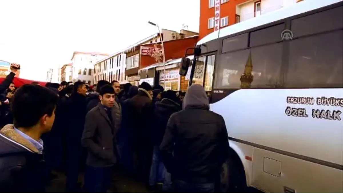 Ege Üniversitesi\'ndeki Gerginlik Protesto Edildi