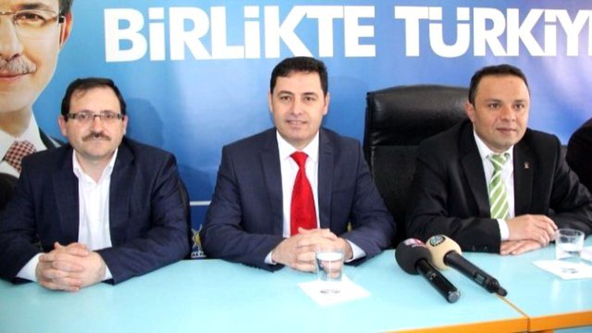 Ergin, AK Parti Aksaray İl Başkanlığı\'na Resmi Başvurusunu Yaptı