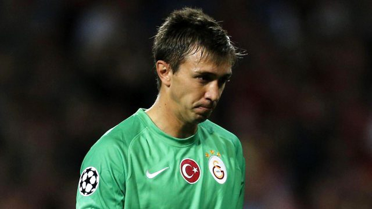 Galatasaray Kalecisi Fernando Muslera, Sivasspor Maçında Sarı Kart Gördüğü Pozisyonu Anlattı