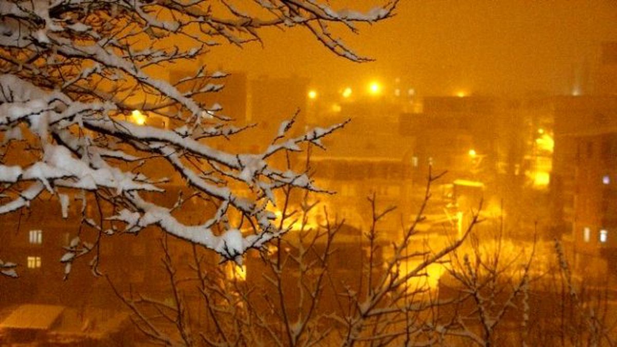 Hakkari\'de 84 Köy 183 Mezra Yolu Ulaşıma Kapandı