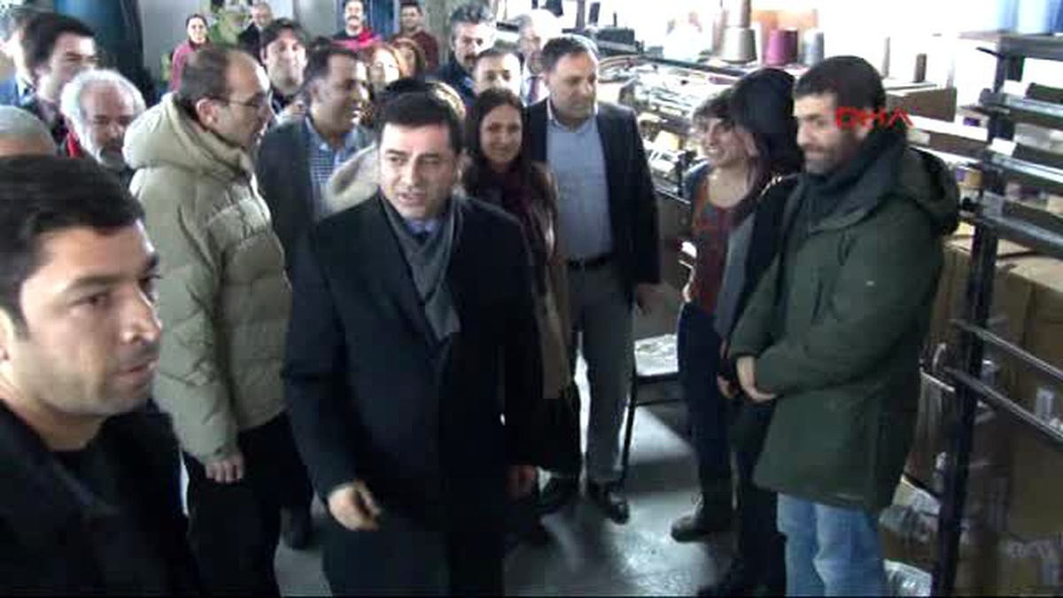 Kazova İşçilerini Ziyaret Eden Demirtaş Hükümetin Emekçiden Yana Gündemi Yok