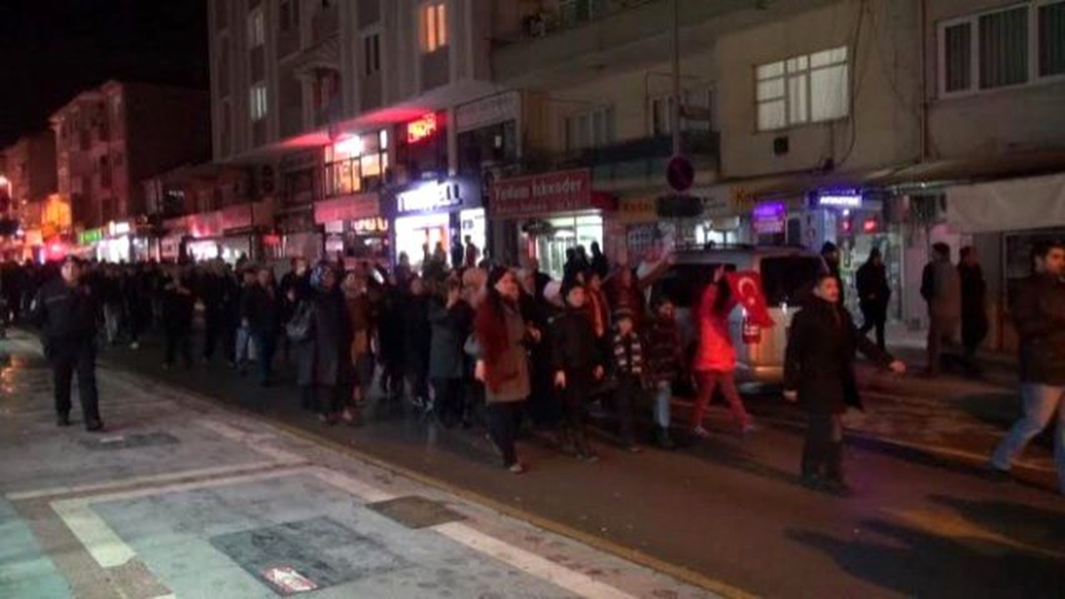 Körfezli Mhpliler, Öldürülen Fırat Çakıroğlu İçin Yürüdü