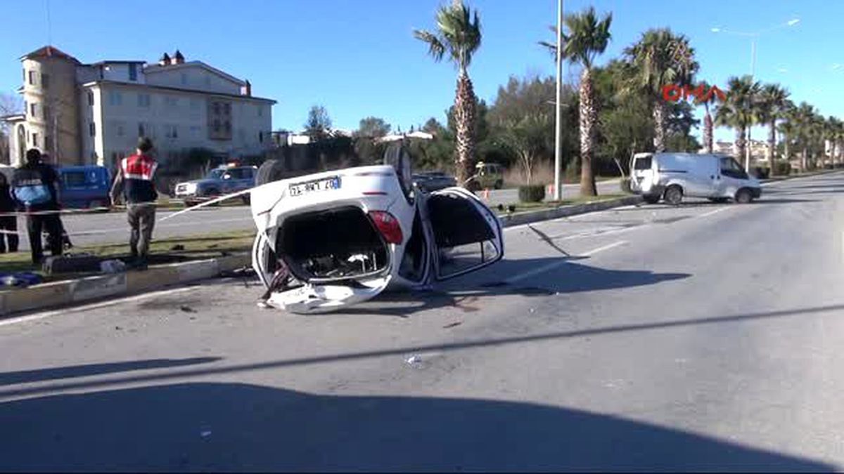Manavgat\'ta Trafik Kazası 1 Ölü