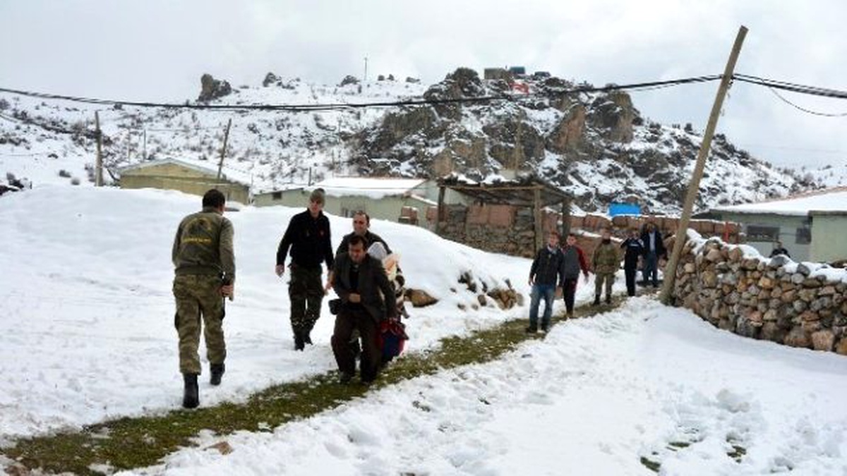 Mehmetçik, 1,5 Yaşındaki Bebek İçin Seferber Oldu