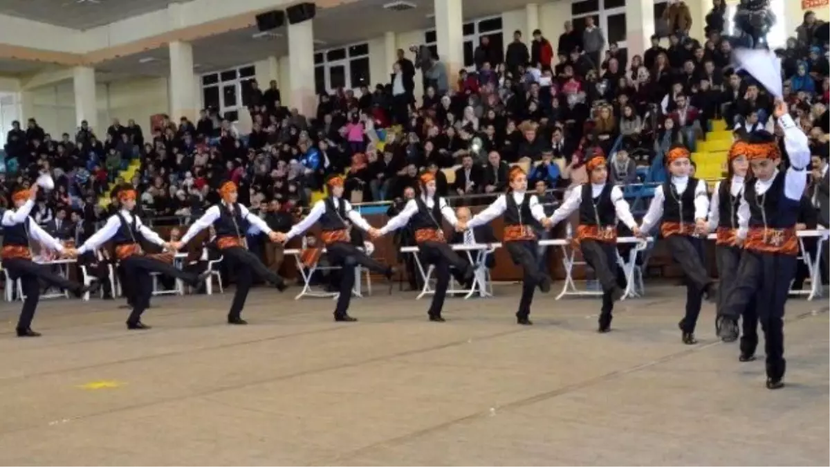 Palandöken Belediyesi Halk Oyunları Yarışmasına Damgasını Vurdu…