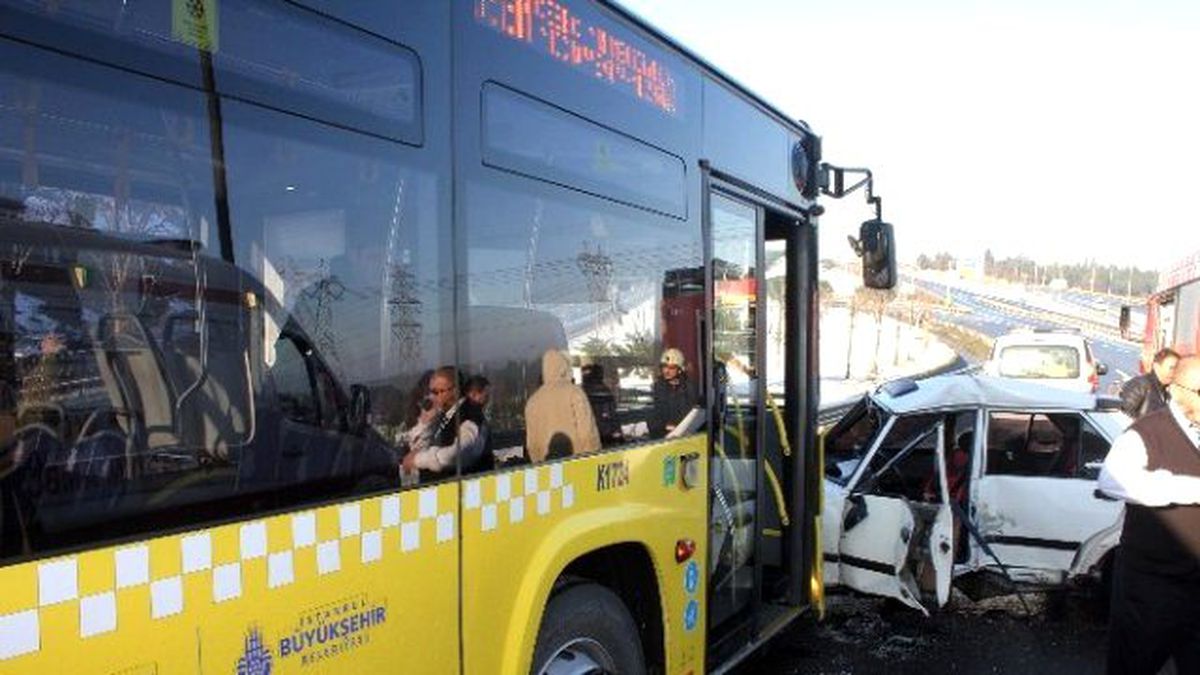 Tem Otoyolunda Sıkışmalı Kaza: 1 Yaralı
