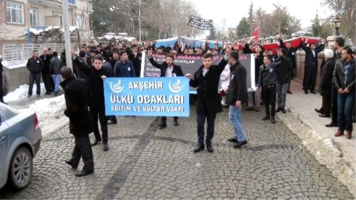 Akşehir\'de Fırat Yılmaz Çakıroğlu İçin Gıyabi Cenaze Namazı Kılındı