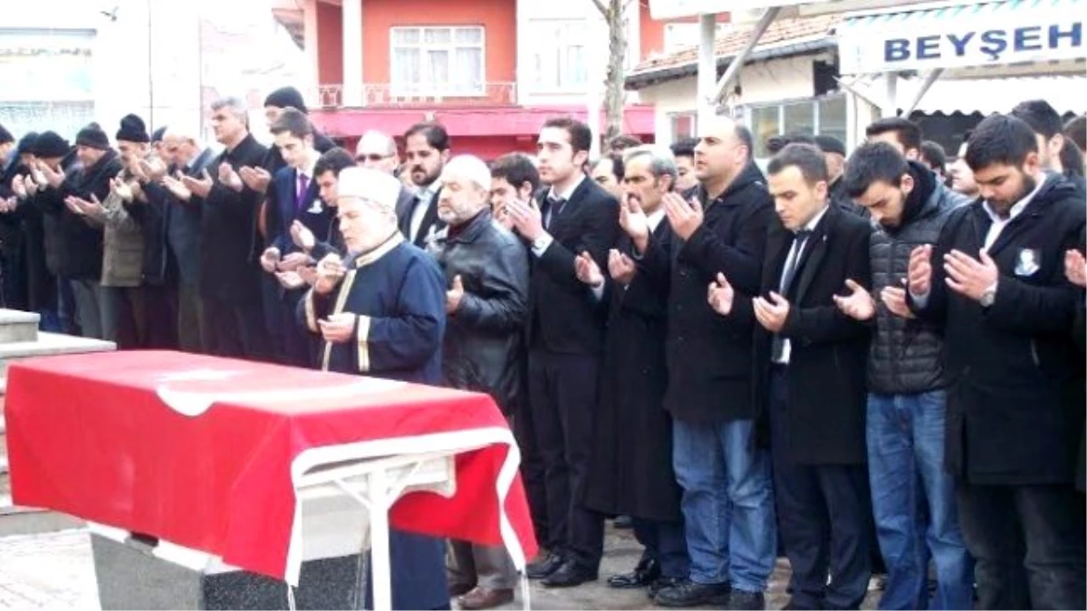 Beyşehir\'de Çakıroğlu İçin Gıyabi Cenaze Namazı Kılındı
