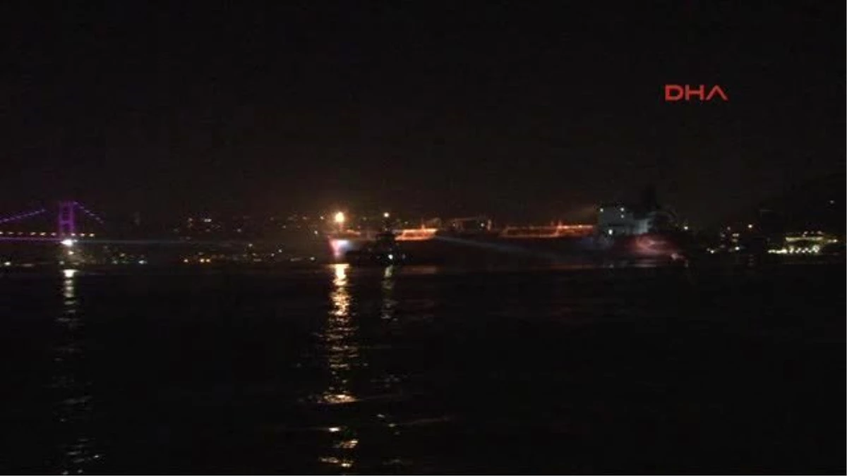 Boğaz\'da Arıza Yapan Tanker Bebek Açıklarında Demir Attı
