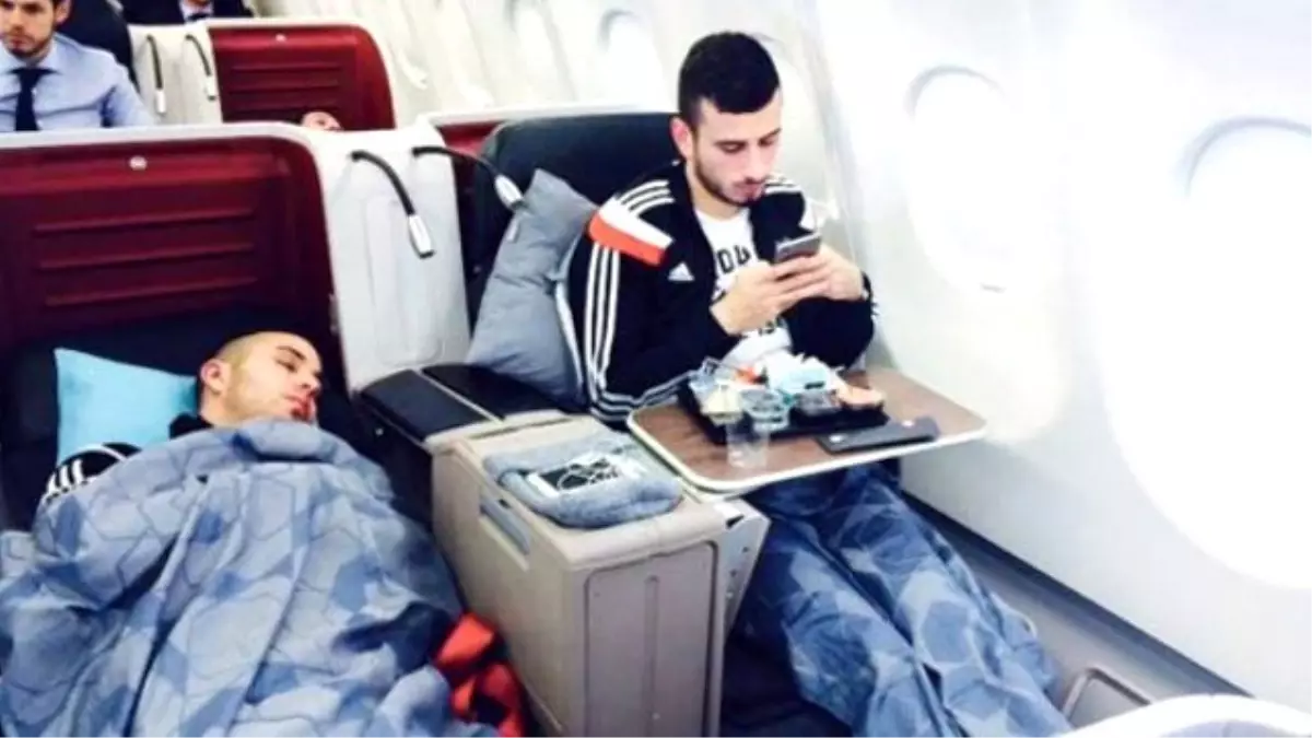 İstanbul\'daki Kar Yağışı, Beşiktaş\'ı Perişan Etti