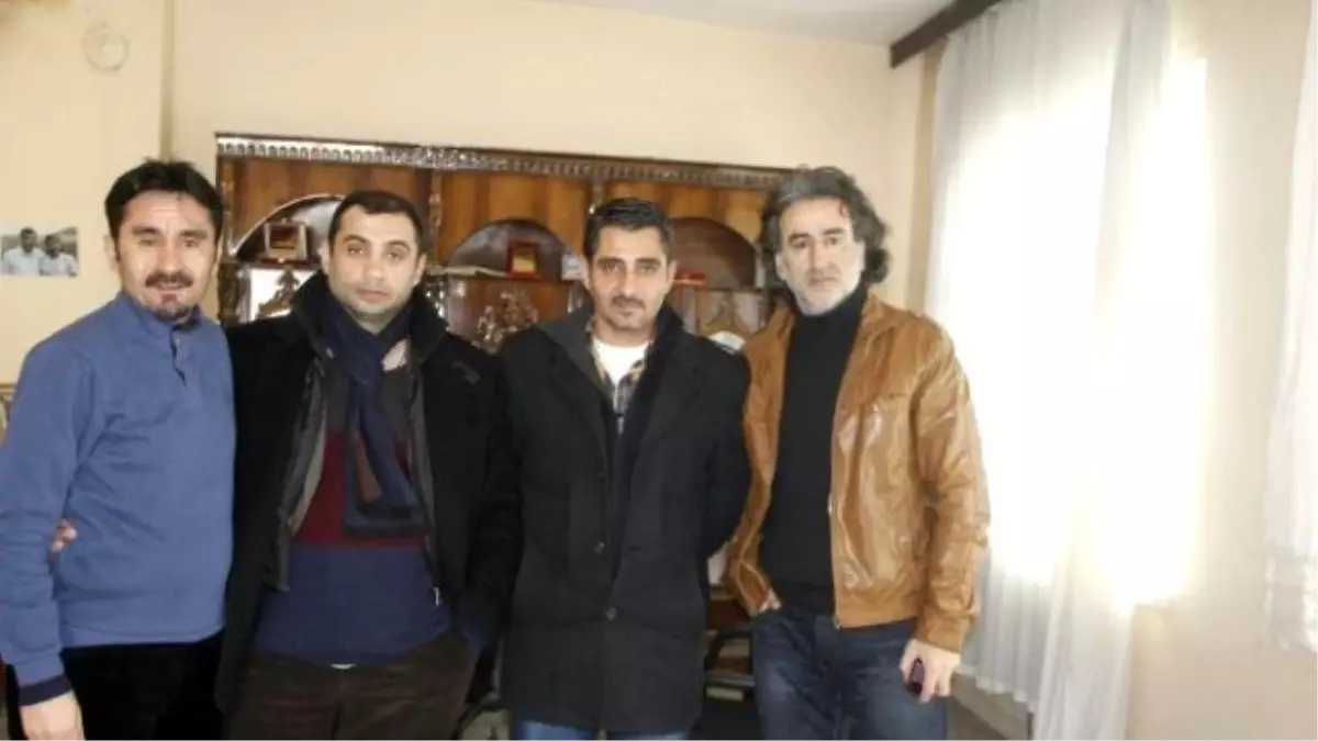 İstanbullu İş Adamı Kumek\'ten İha\'ya Ziyaret