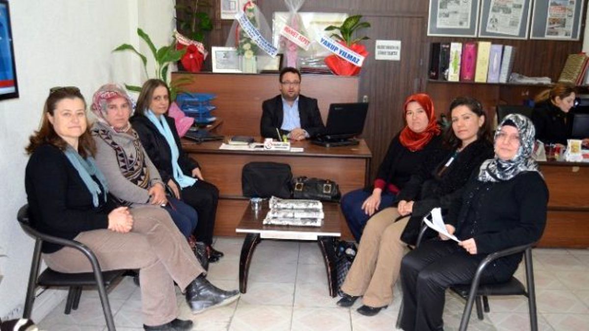Kula Kadın Konseyi\'nden Özgecan\'ın Öldürülmesine Tepki