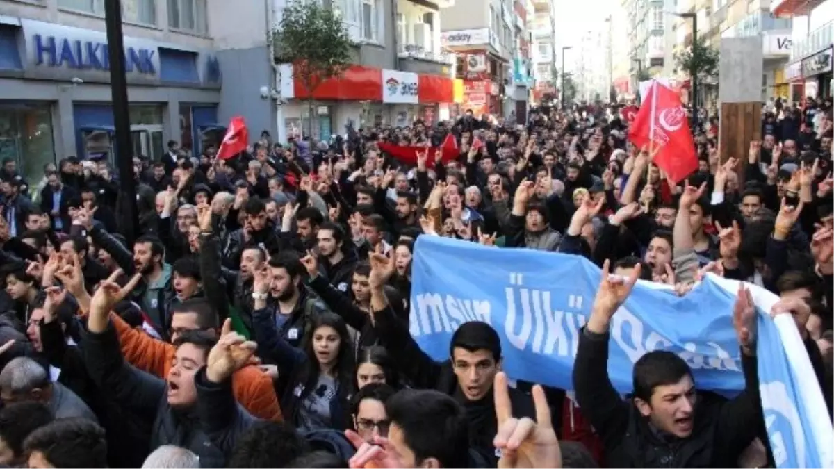 Samsun\'da Fırat Çakıroğlu İçin Gıyabi Cenaze Namazı Kılındı