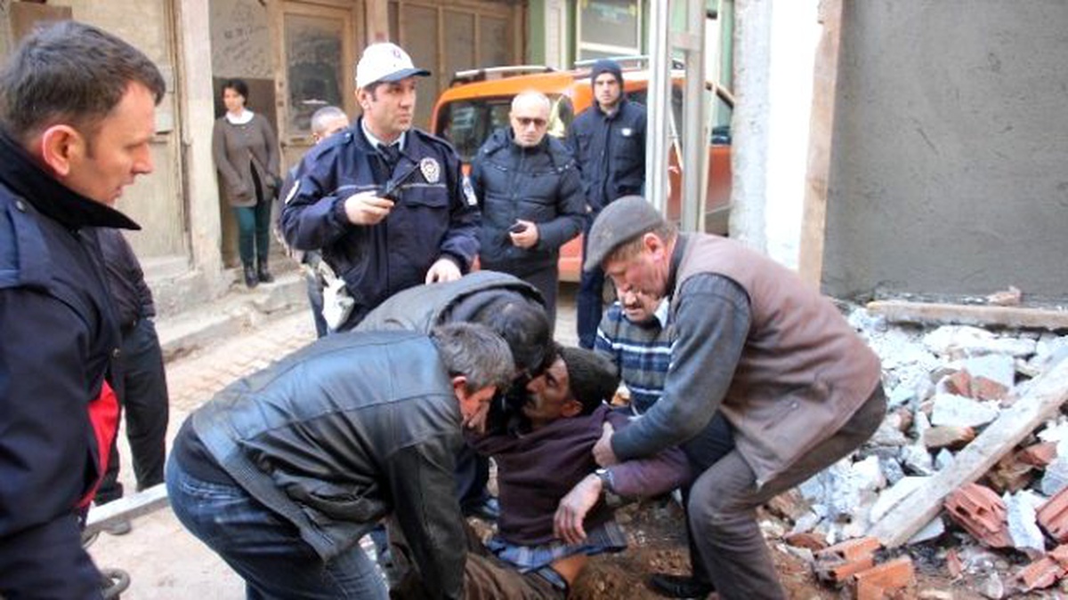 Sinop\'ta Belediyeye Ait Dükkanda Yangın Çıktı