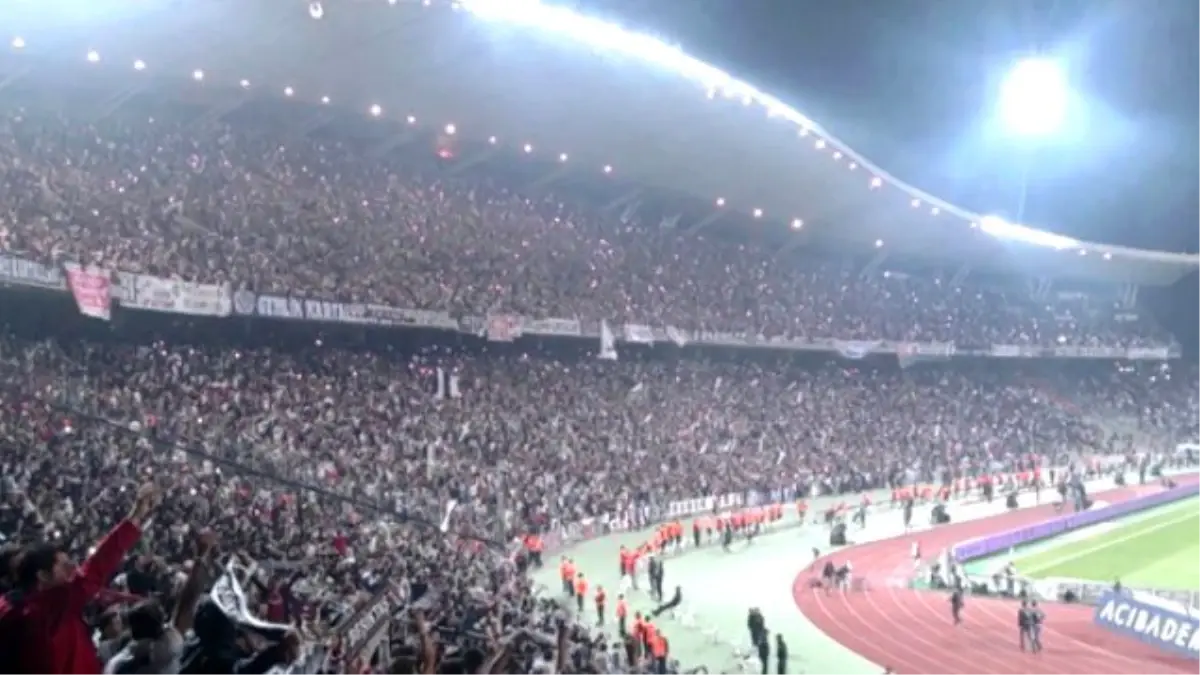Beşiktaş - Liverpool Maçının Biletleri Tükendi