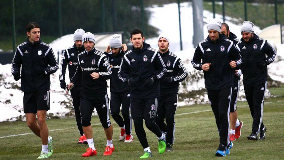Beşiktaş\'ta Liverpool Maçı Hazırlıkları Başladı
