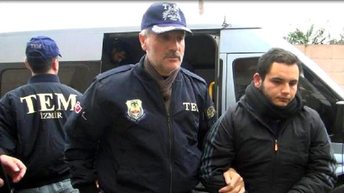 Ege Üniversitesi\'nde Cinayetle Biten Öğrenci Kavgasına, Karışan 6 Zanlı Adliyede