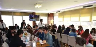 Minik Yüreklere Sıcak Dokunuş