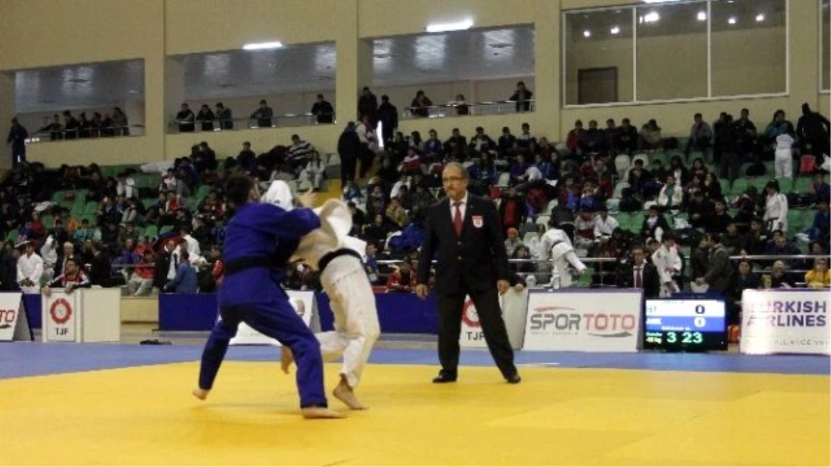 Ordu\'da Gerçekleşen Judo Şampiyonası Sona Erdi