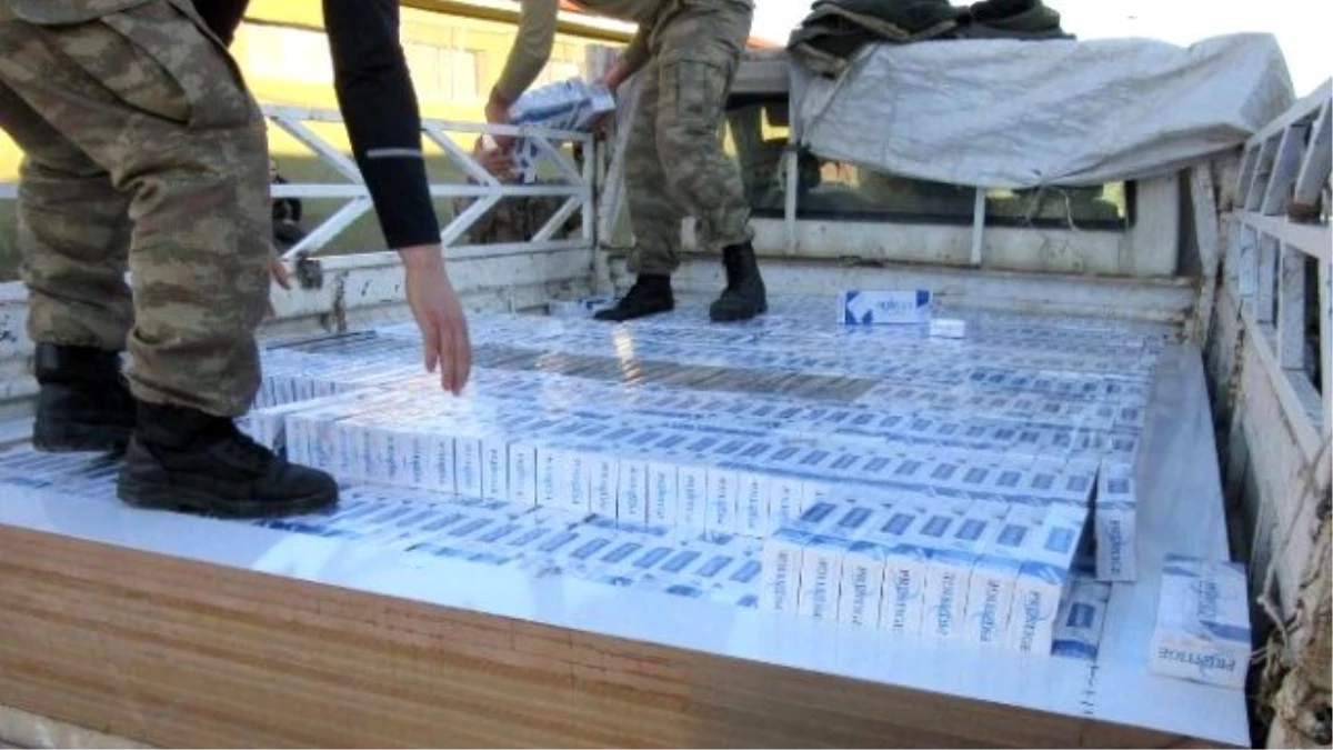 Pervari\'de 28 Bin 400 Paket Kaçak Sigara Ele Geçirildi