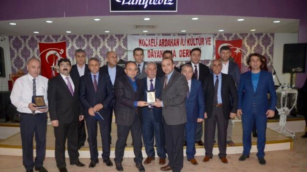 Üzülmez Ardahanlılar\'ın Davetine İcabet Etti