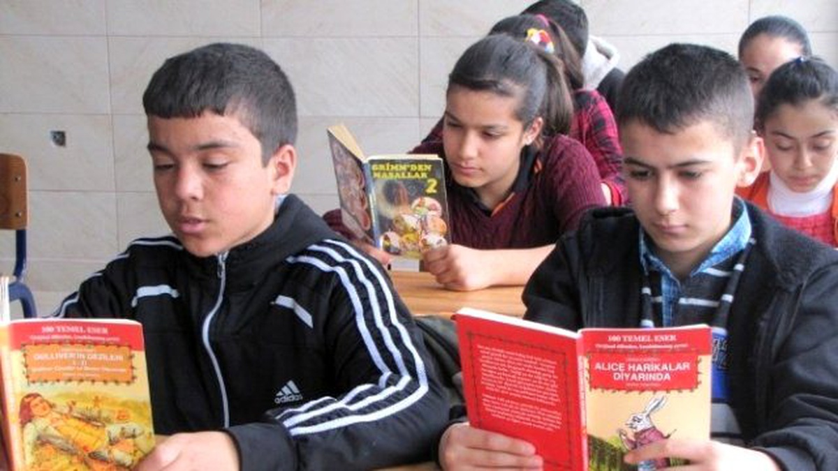Yerköy\'de "Kitap Okuyorum Harçlığımı Çıkarıyorum" Kampanyası