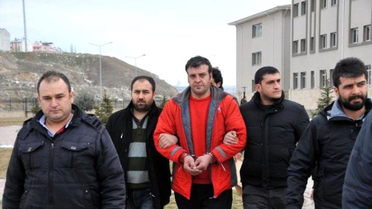 Akli Dengesi Bozuk Kişiyle İlişkiye Girince Tutuklandı