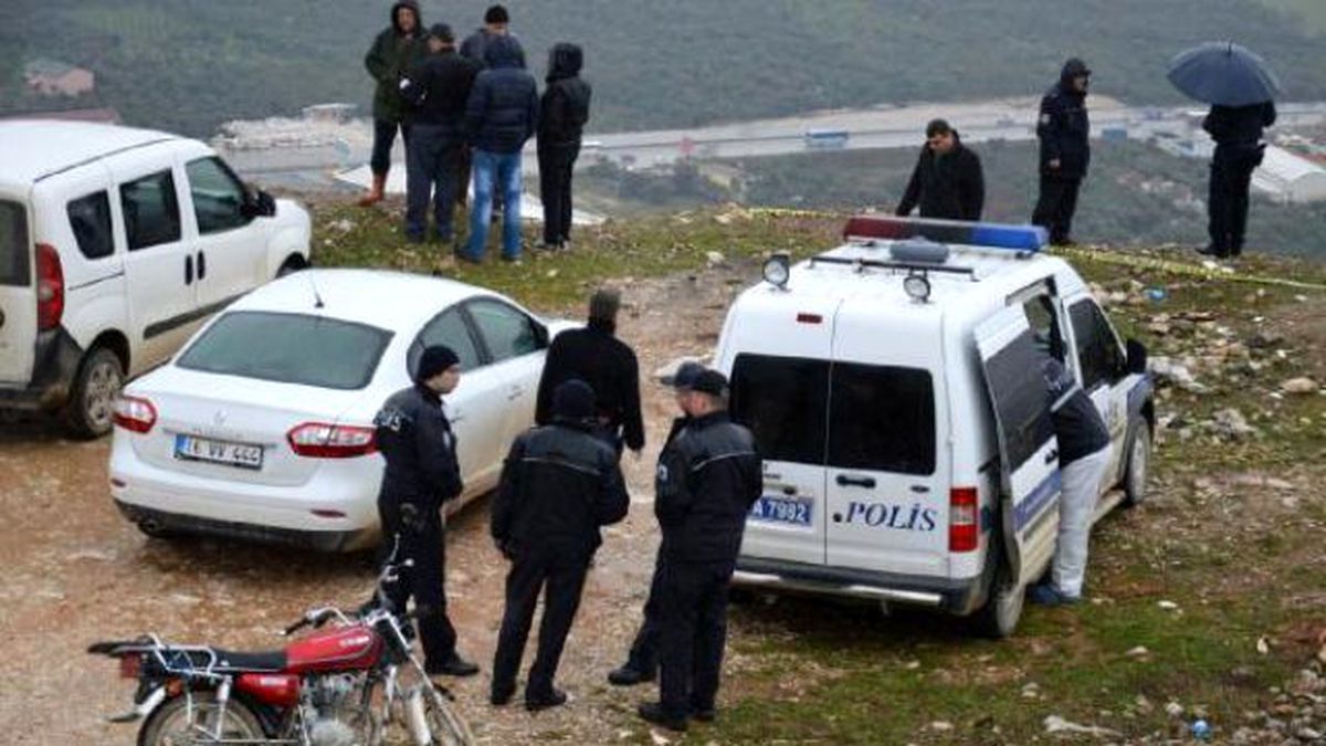Orhangazi\'deki Arazide Bulunan Ceset Kayıp Gence Ait Çıktı