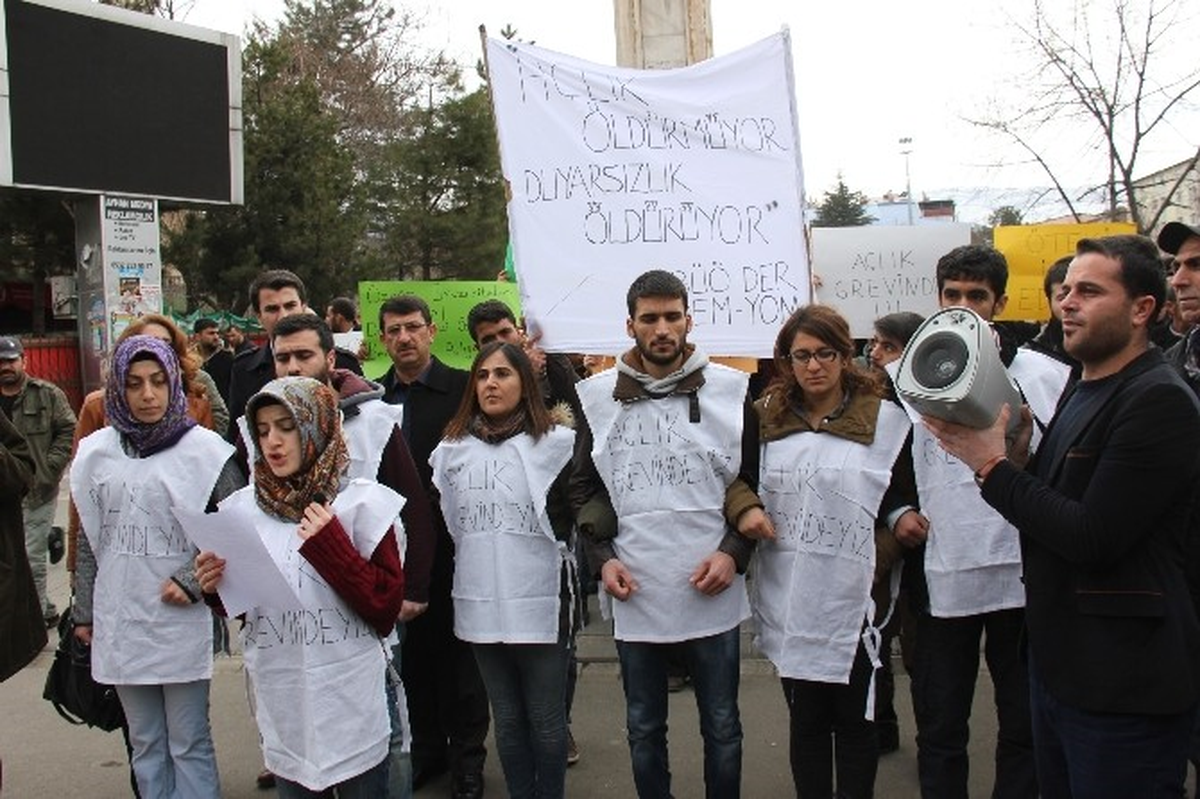 Bingöl\'de Öğrenciler Açlık Grevi Başlattı