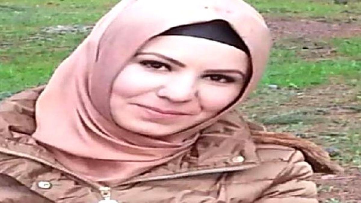 Boşanma Davası Açtığı Kocası Tarafından Okulda Bıçaklandı
