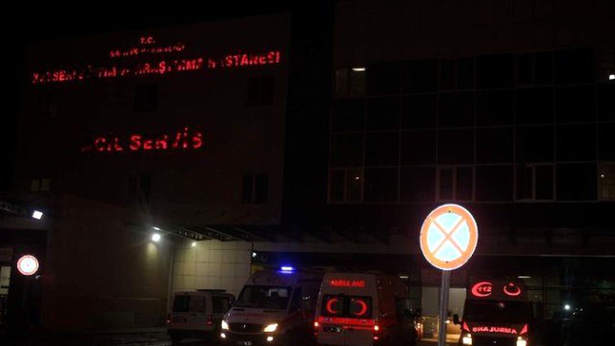 Kayseri\'de Bunalıma Giren Kadın Kendini Astı