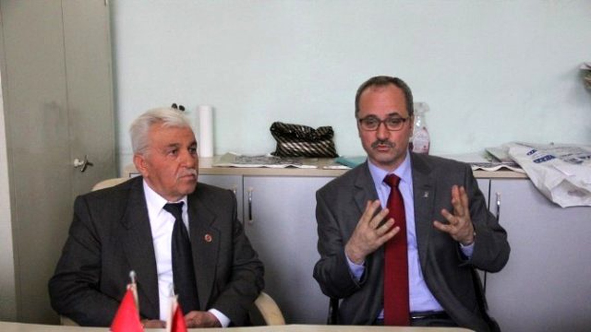 Emin Özkan\'dan Muhtarlar Derneğine Ziyaret
