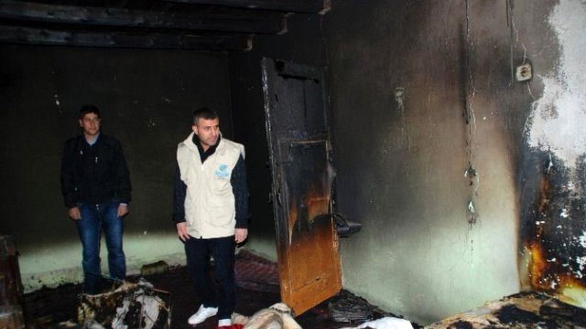 Evi Yanan Aileye Yardım