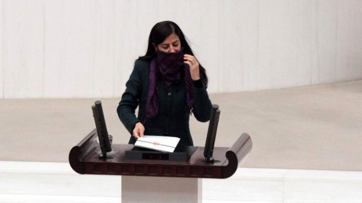 Genel Kurul\'da Poşulu Eylem