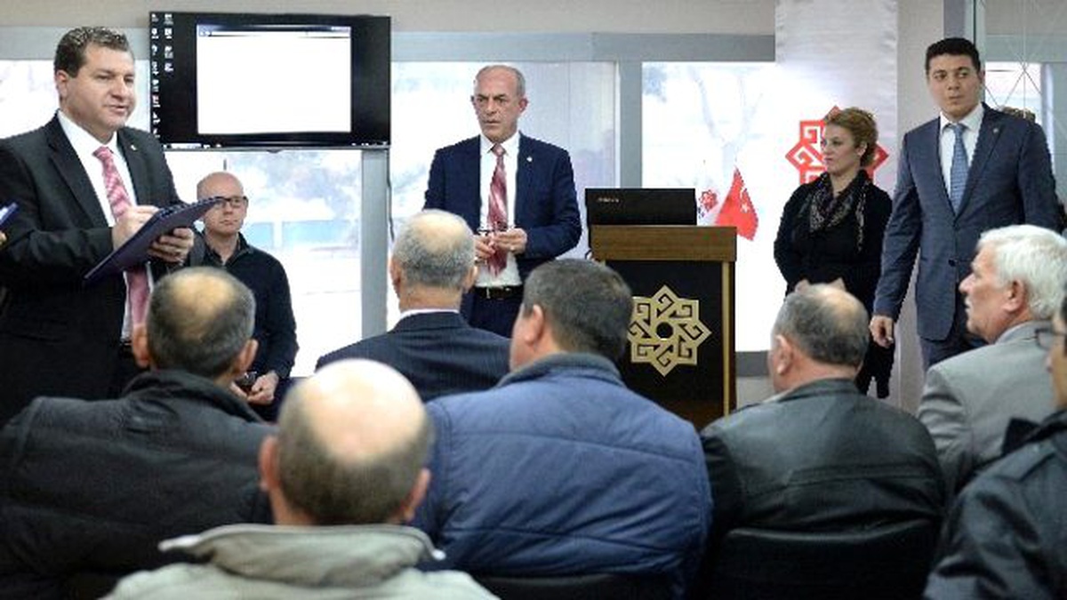 Karesi Belediyesi Muhtarlarla İstişare Yaptı