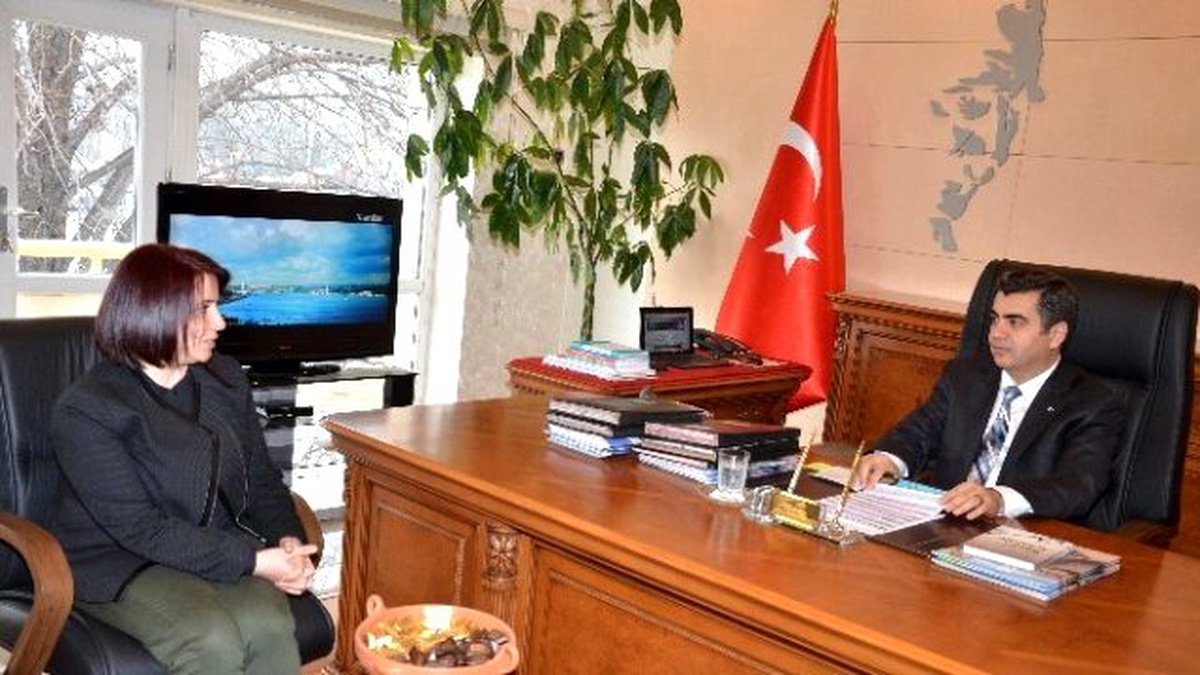 Kayseri Kent Konseyi Kadın Meclisi\'nden Vali Düzgün\'e Ziyaret