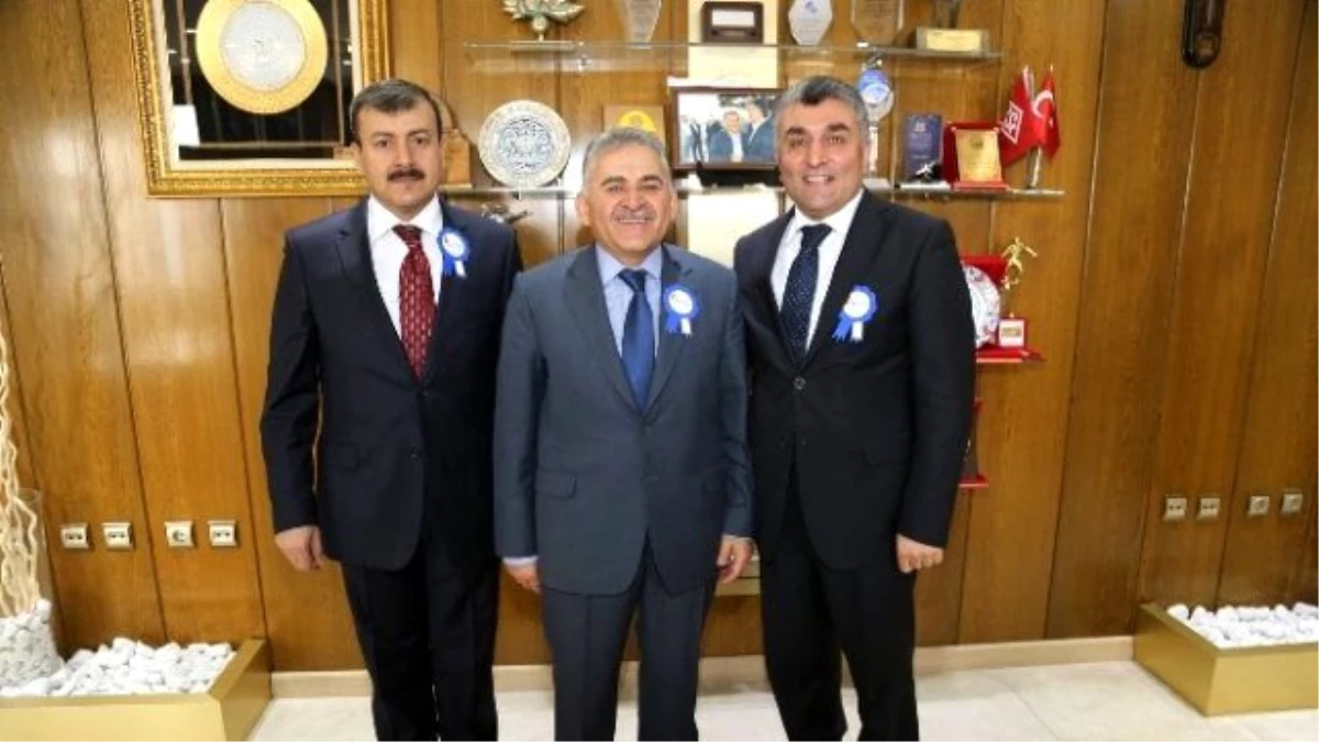 Kayseri Vergi Dairesi Yöneticilerinin Melikgazi Belediye Ziyareti