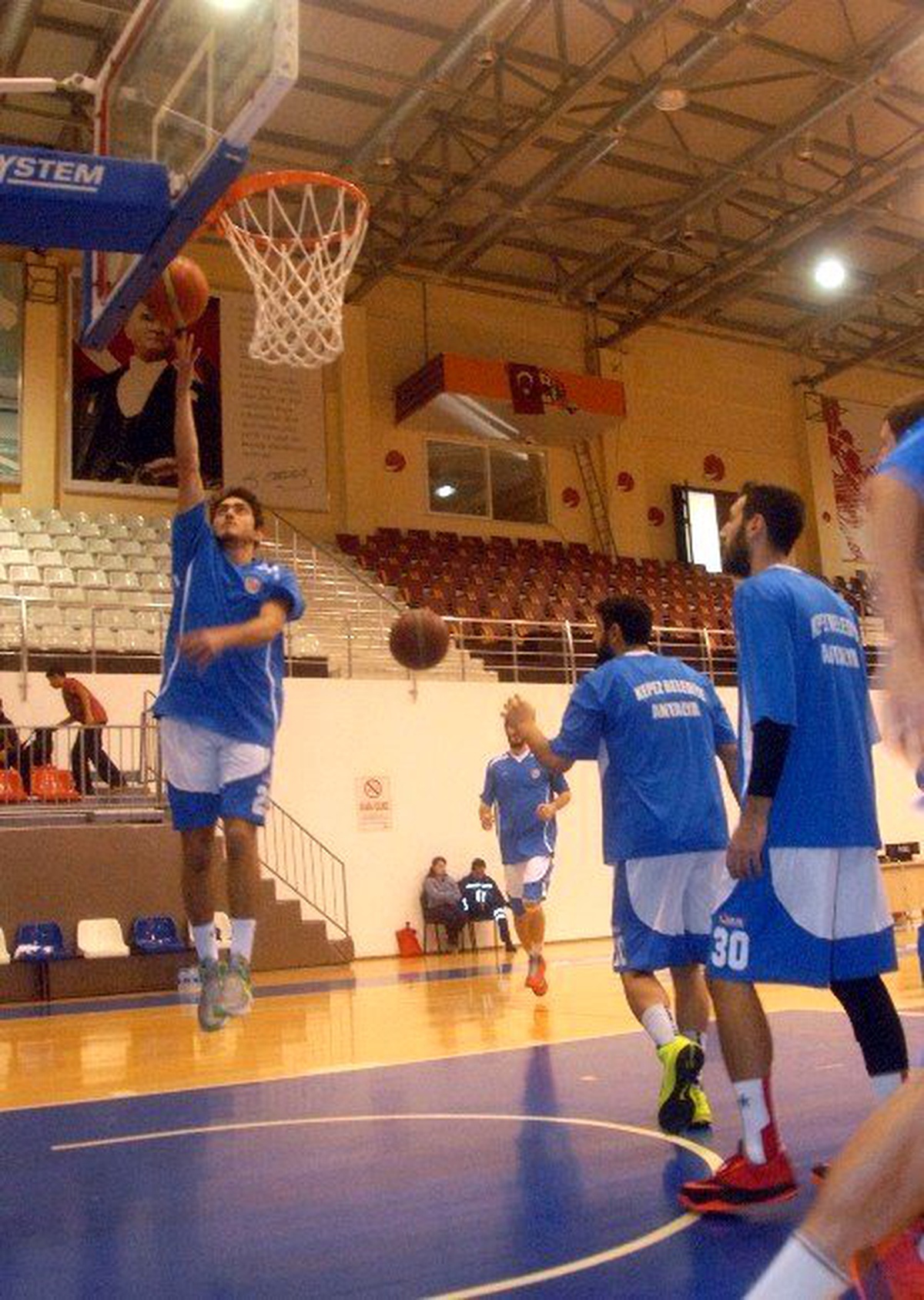 Kepez Belediyespor, Bursa Belediyespor Deplasmanına Hazırlanıyor