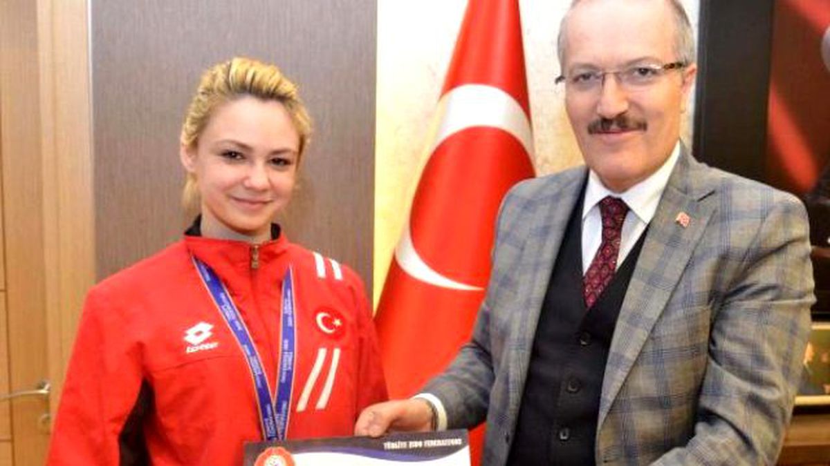 Kolunda Ödem Oluşan Milli Judocu Yoğun Bakımda