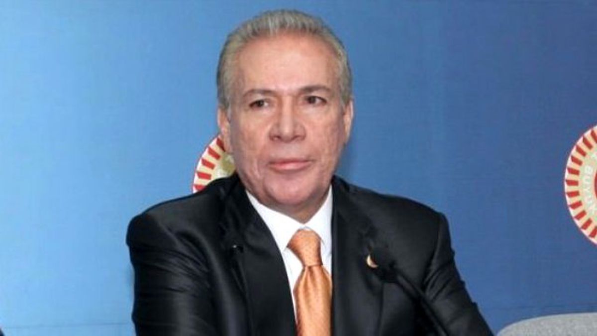 Küfürbaz Feyzo CHP\'den Aday
