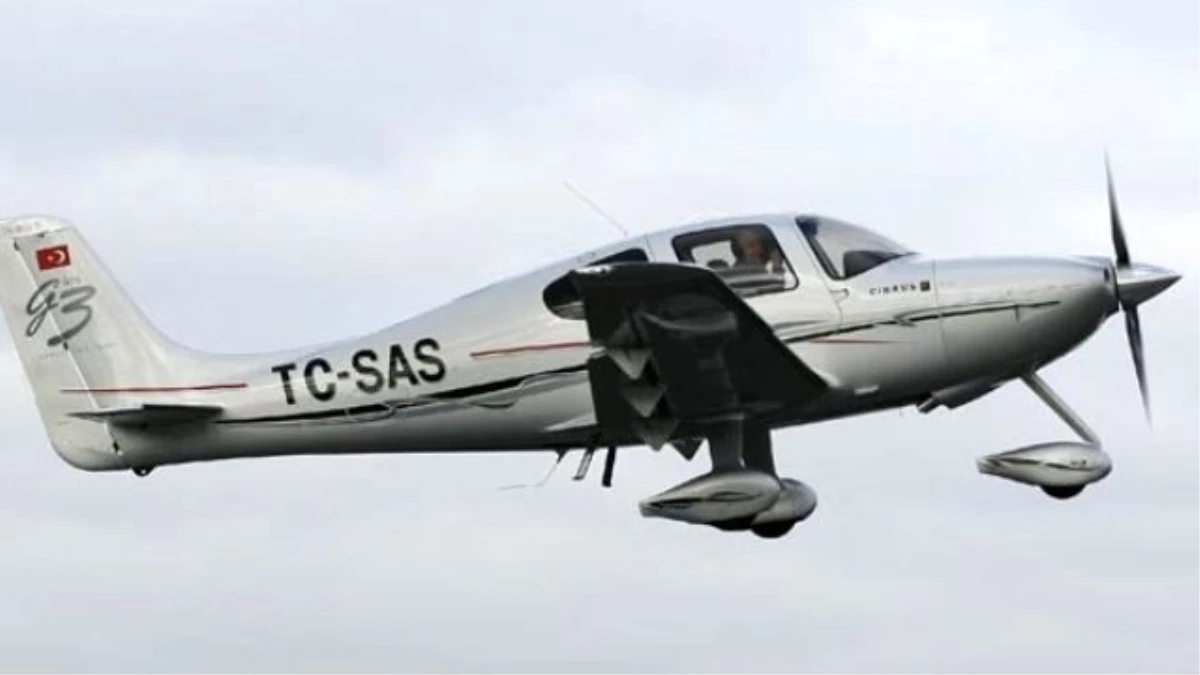 Malatya\'da İki Keşif Uçağı Havada Çarpıştı: 4 Subay Şehit