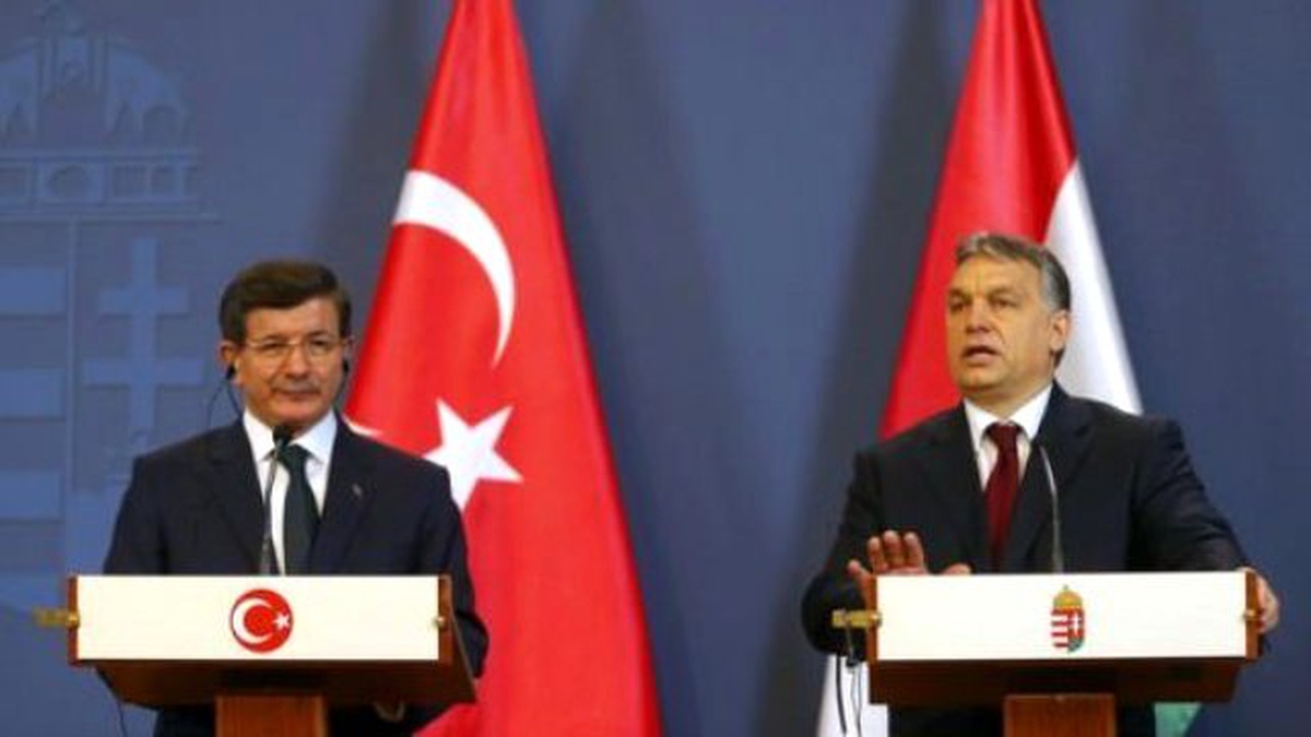 Merkez\'in Faiz Kararına Davutoğlu\'ndan İlk Tepki