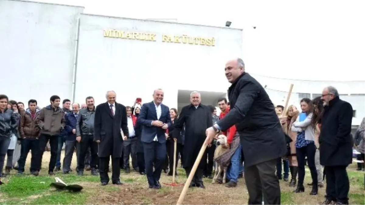 Meü Mimarlık Fakültesi Ek Binası İçin Temel Atıldı